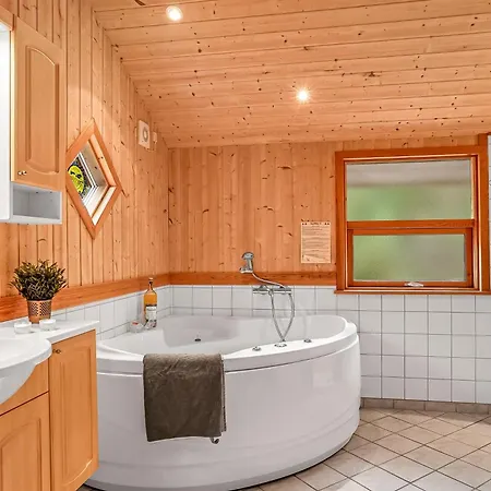 Cozy And Spacious Near Torup Close To The North Sea, * Fjerritslev