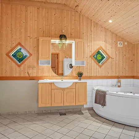 Holiday home Cozy And Spacious Near Torup Close To The North Sea, Fjerritslev