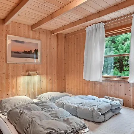Cozy And Spacious Near Torup Close To The North Sea, Fjerritslev