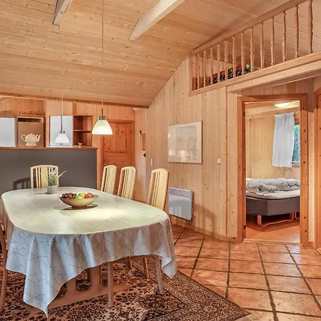 Holiday home Cozy And Spacious Near Torup Close To The North Sea, Fjerritslev